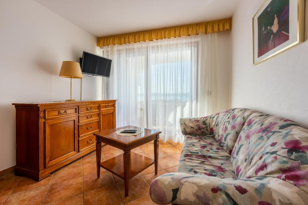 Guest House Agava Crikvenica Exterior foto